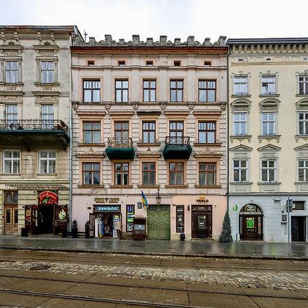 Апартаменти На Площі Ринок 12 Lviv Ngoại thất bức ảnh