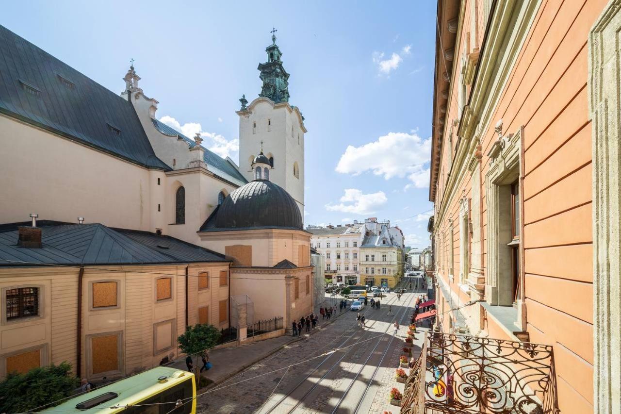 Апартаменти На Площі Ринок 12 Lviv Ngoại thất bức ảnh