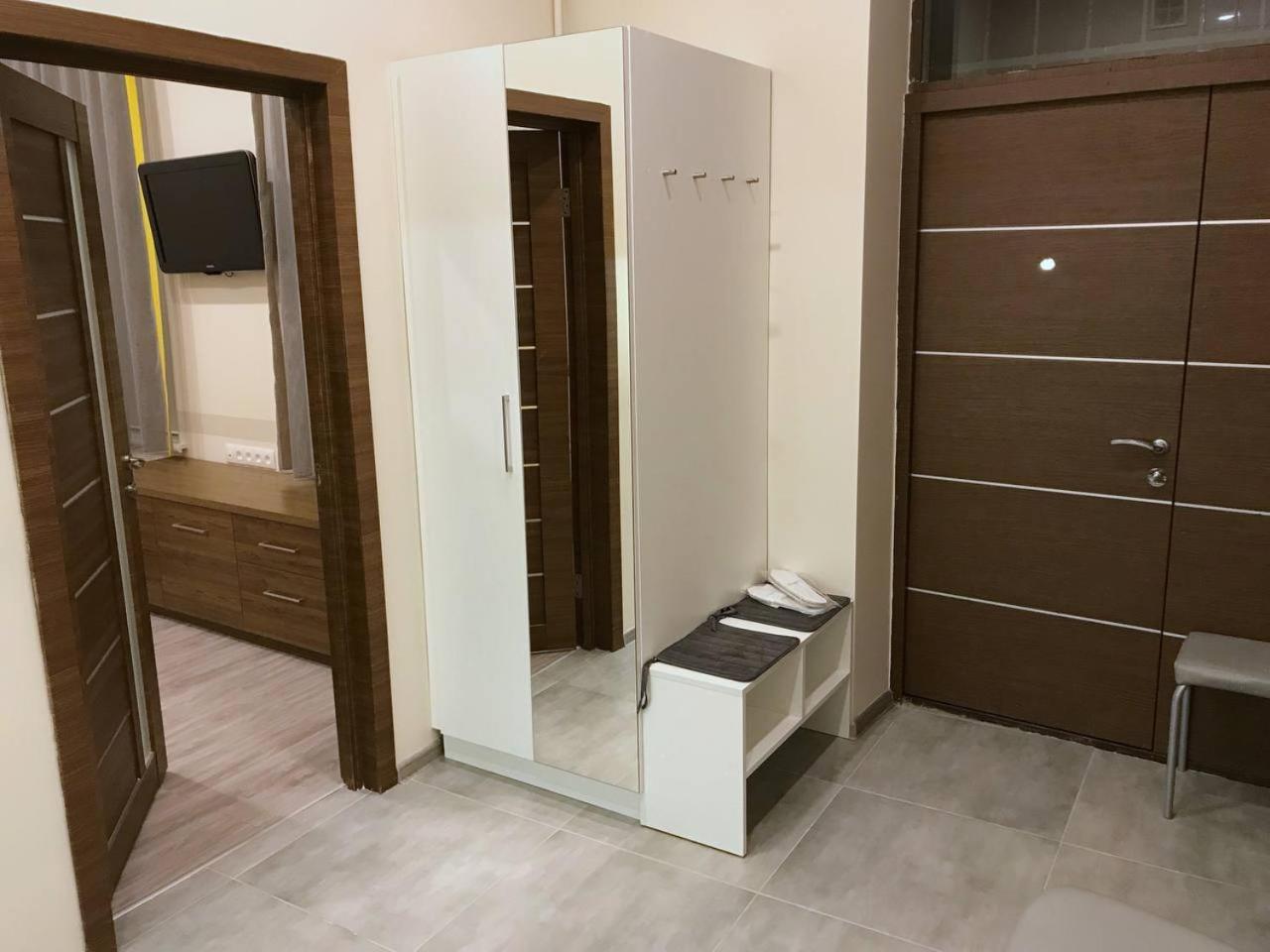 Апартаменти На Площі Ринок 12 Lviv Ngoại thất bức ảnh